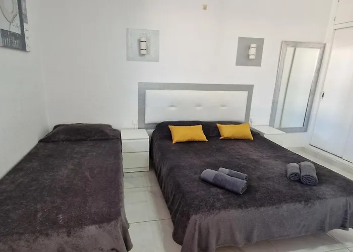 Apartment Sweet Dreams *