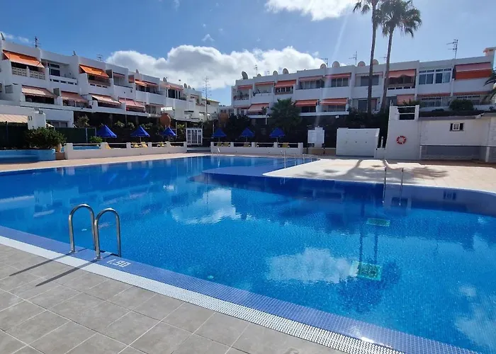 Apartment Sweet Dreams *